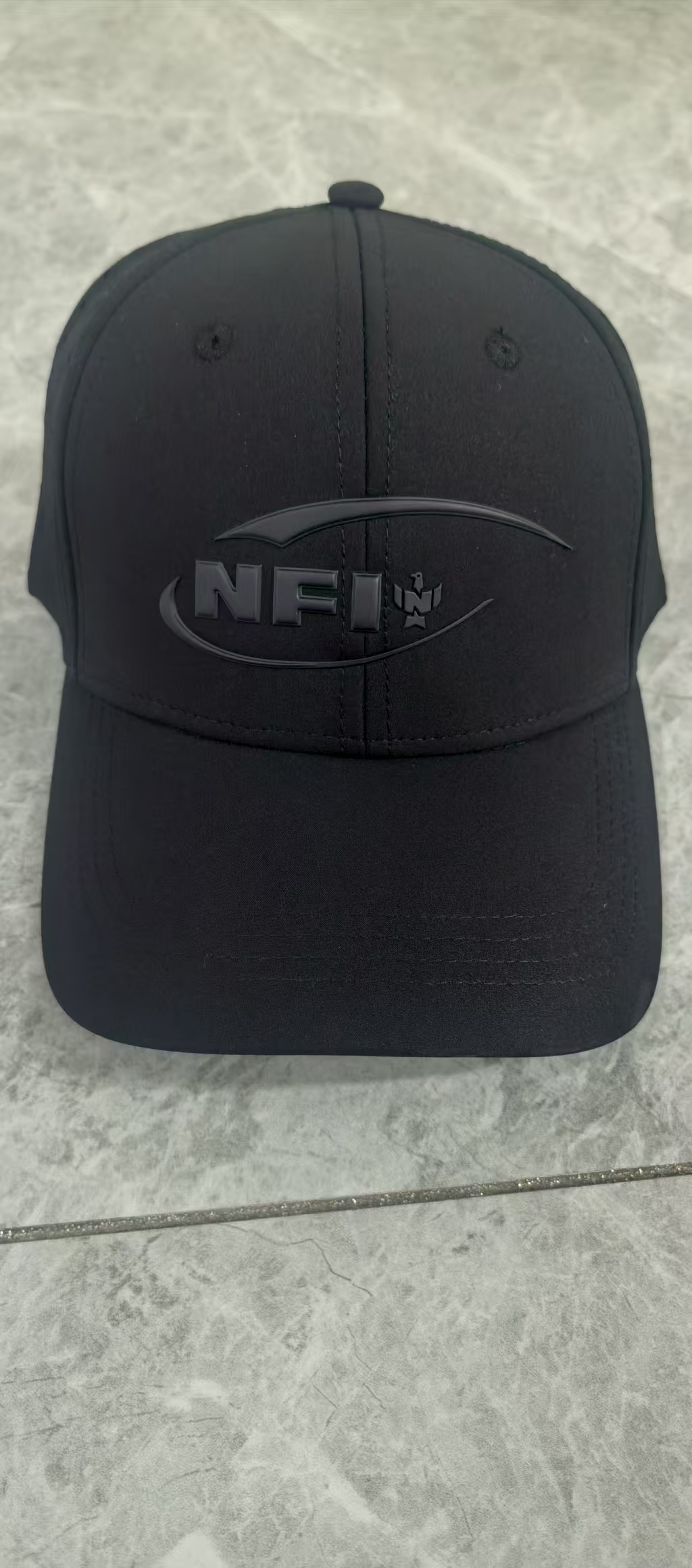 Performance Cap with Silicone logo